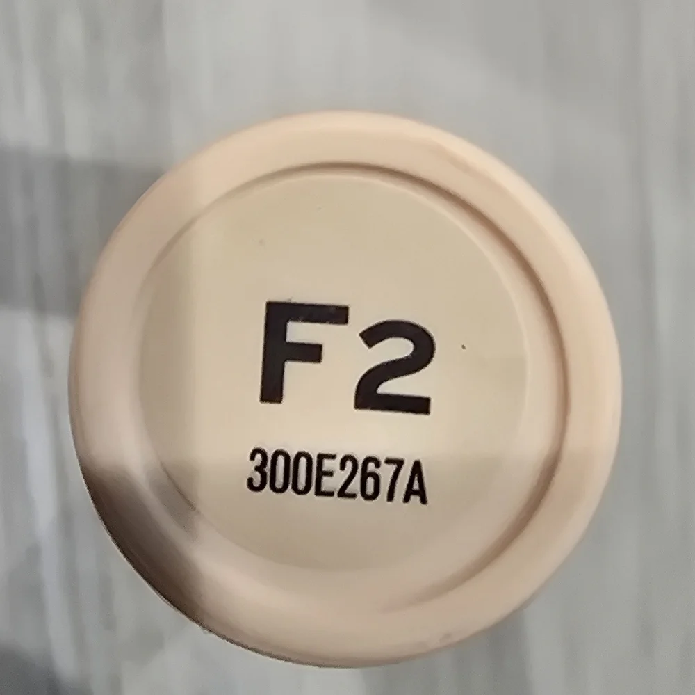 Makeup Revolution Fast Base Stick Foundation F2 New Sealed